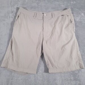 Travis Mathew Shorts Mens 38‎ Khaki Beige Performance Golf Casual Stretch Chino
